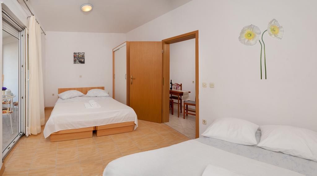 House Marta Apartment Baska Voda Room photo