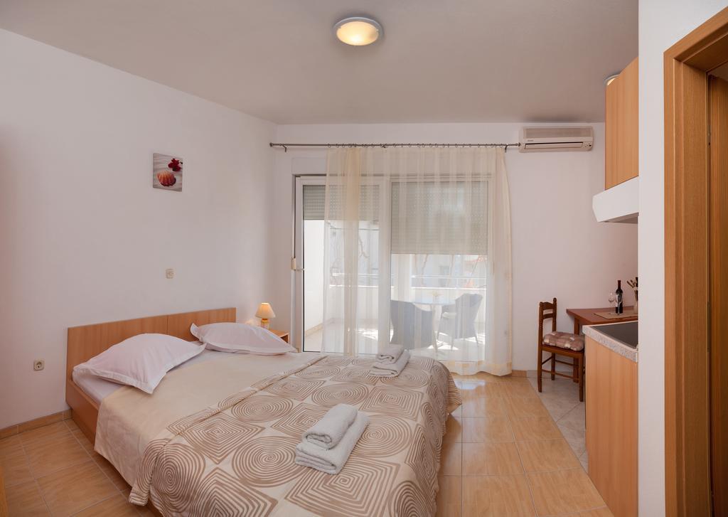 House Marta Apartment Baska Voda Room photo