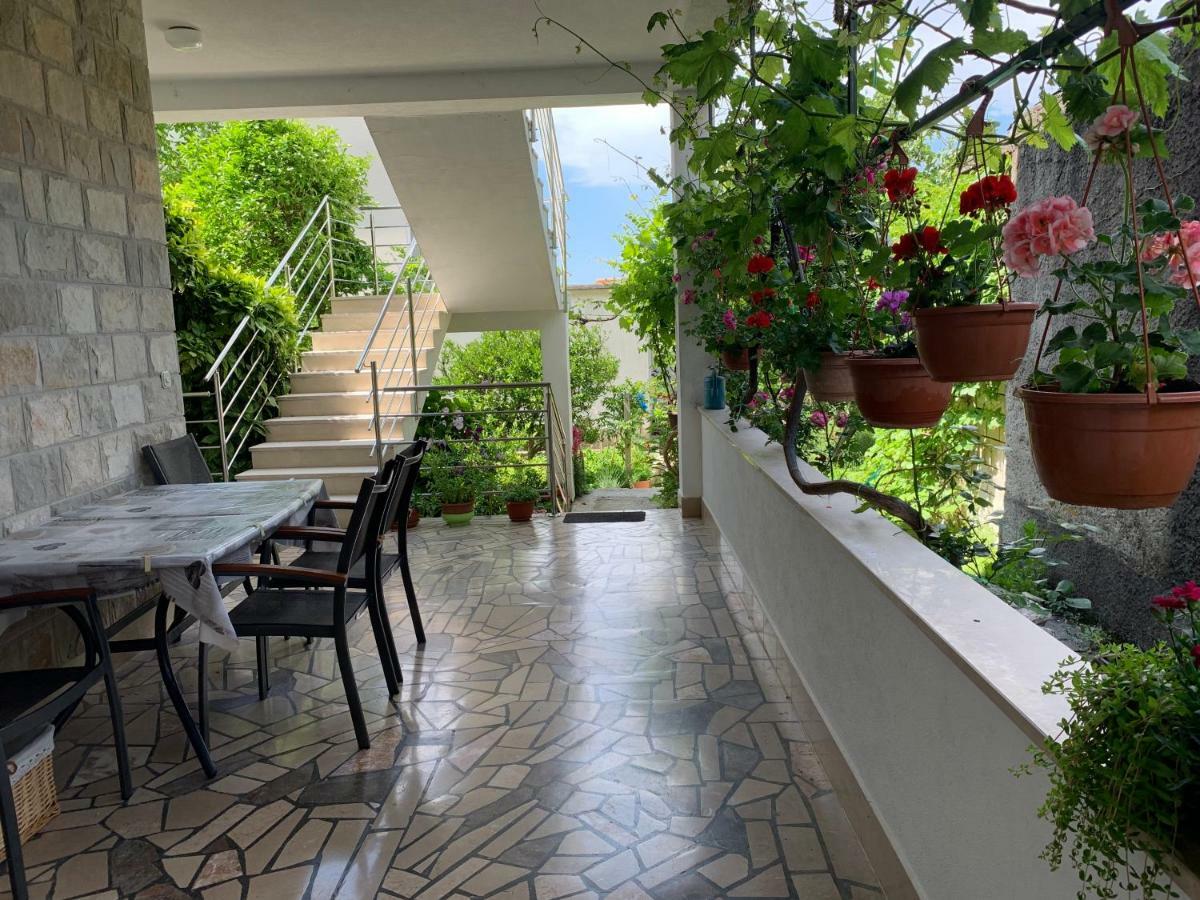 House Marta Apartment Baska Voda Exterior photo